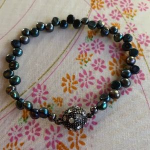EUC Black Torsade Freshwater Pearl Bracelet
